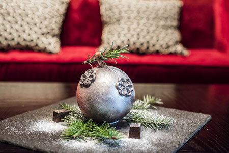 Christmas Charm 2019